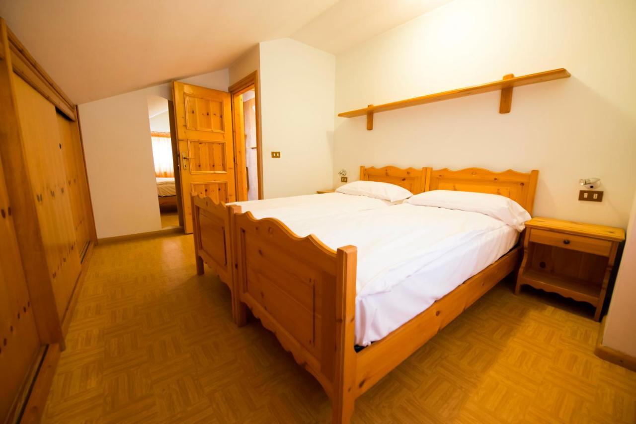 Casa Guana Apartment Livigno Bagian luar foto