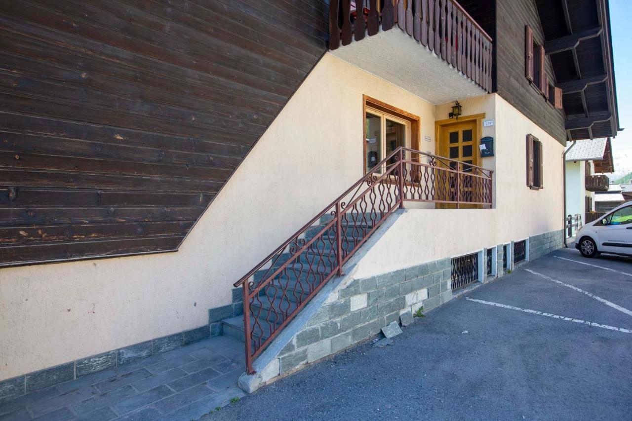 Casa Guana Apartment Livigno Bagian luar foto