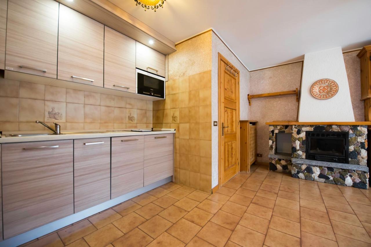 Casa Guana Apartment Livigno Bagian luar foto